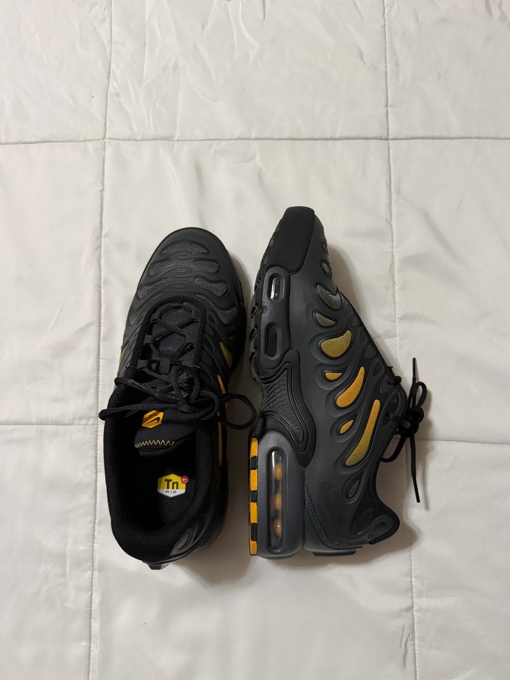 Nike Air Max Plus Drift (GS) "Batman”- Women 8.5